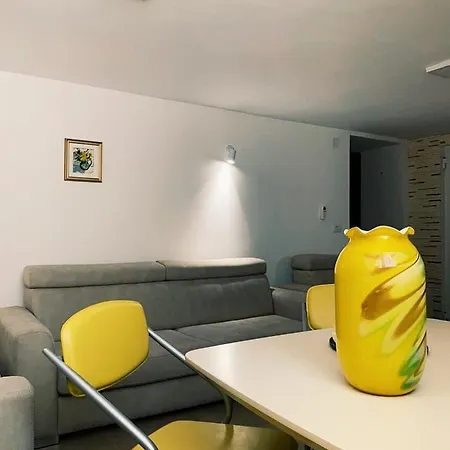Toti Apartment