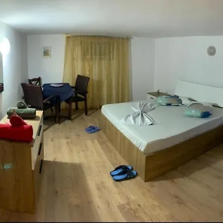 Toti Apartment